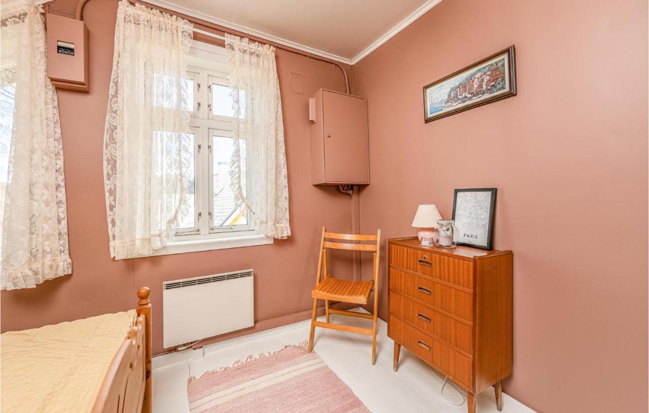 3 Bedroom Nice Home In Kvamsoy Sandvik  외부 사진